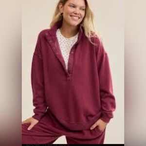 American Eagle- Big Henley Sweatshirt